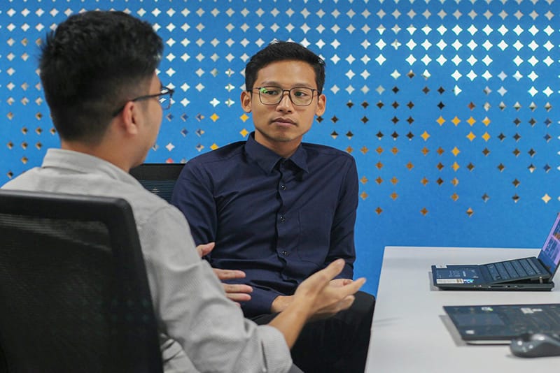 Competitive Price Negotiation